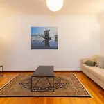 Charmy Rodrigues Lobo Apartment Porto
