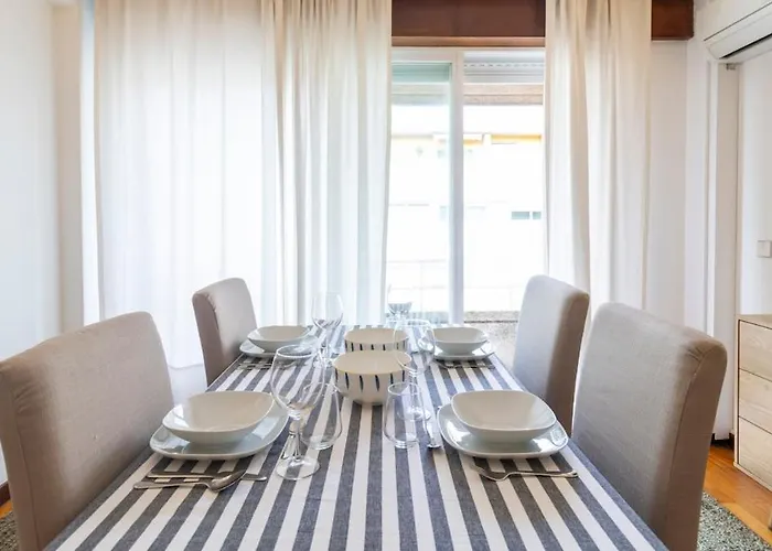 Charmy Rodrigues Lobo Appartement Porto