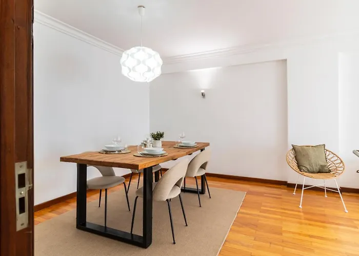 Charmy Rodrigues Lobo Appartement